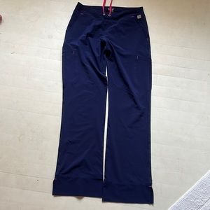 Smitten Scrub Pants size XS